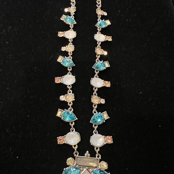 Guess Horseshoe Crystal Necklace blue Citrine Opalescent Stones 18”-22” Stones - Picture 2 of 6